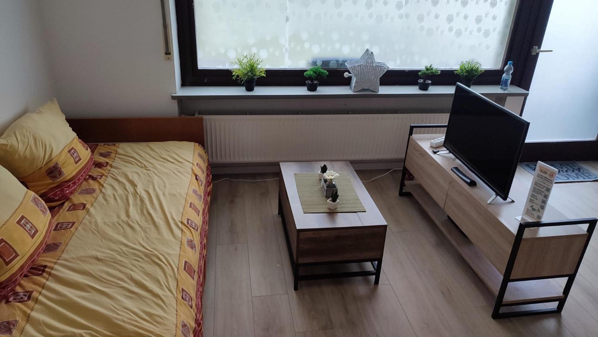 2-5 Bettzimmer Creglingen Bagian luar foto