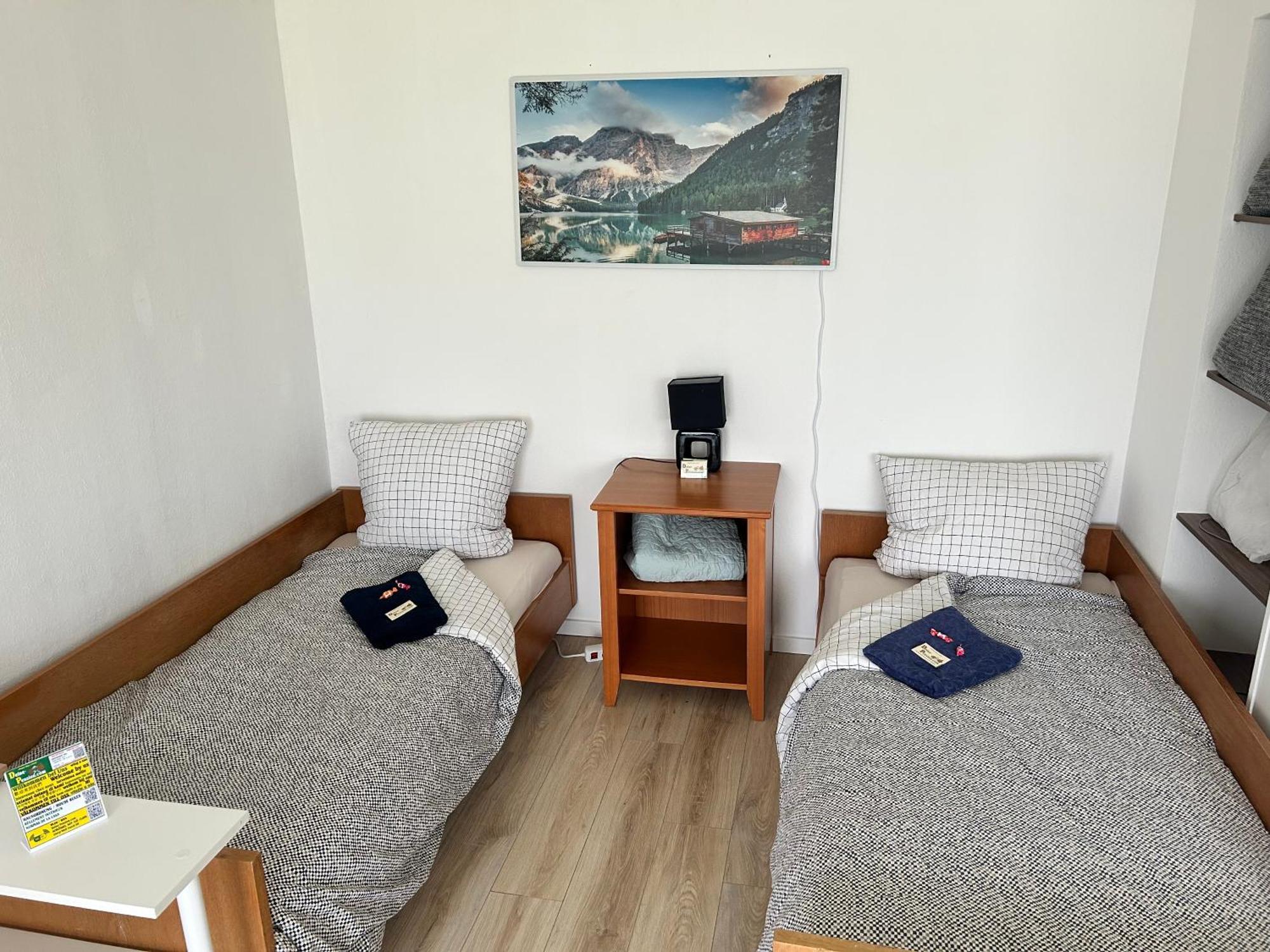 2-5 Bettzimmer Creglingen Bagian luar foto